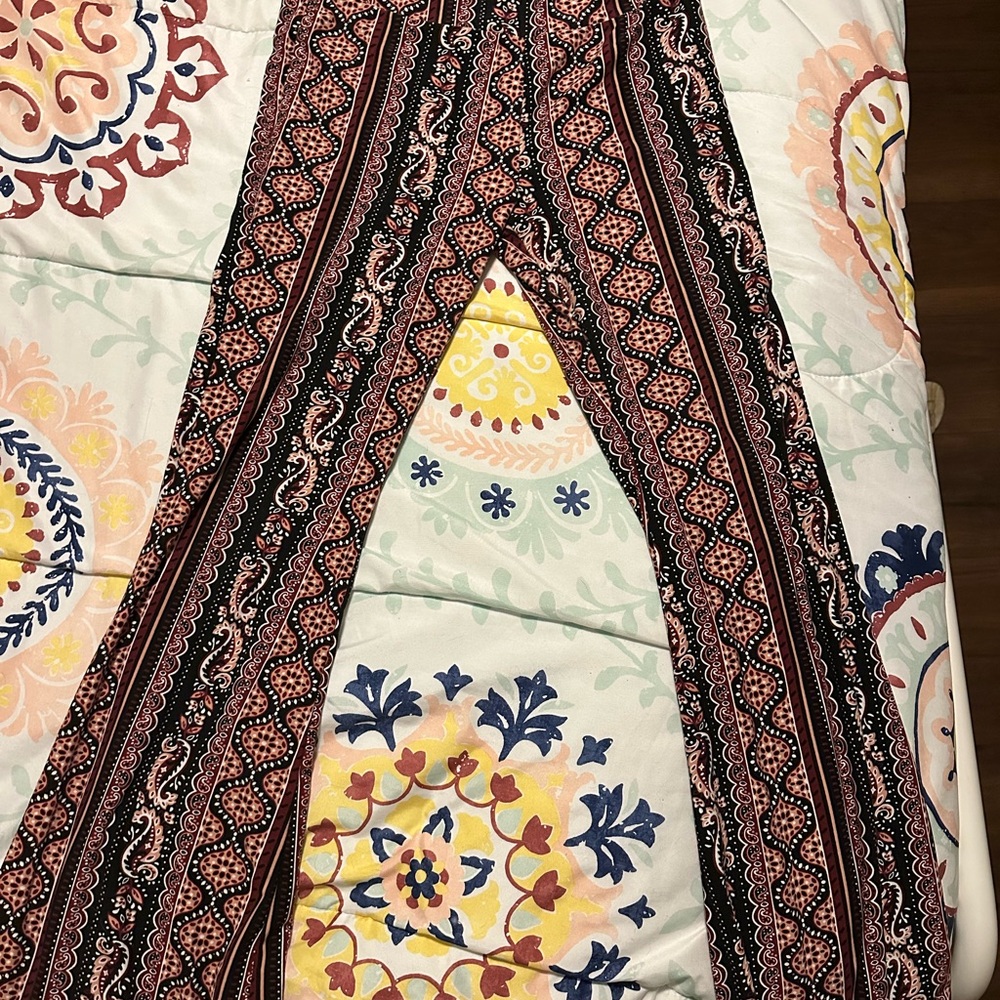 Bohemian patterned flare yoga pants